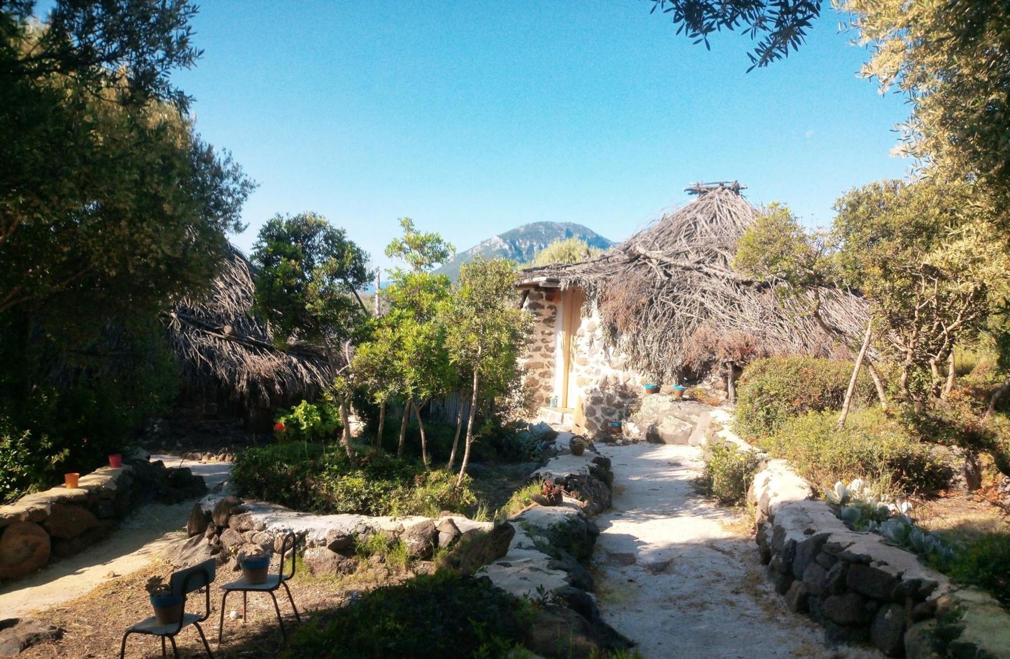 Ovile Juanne Loddo Orosei Exteriér fotografie